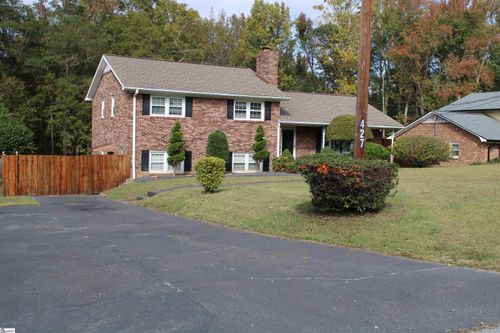 427 Fairhaven Dr, Taylors, SC, 29687-2830 | Card Image