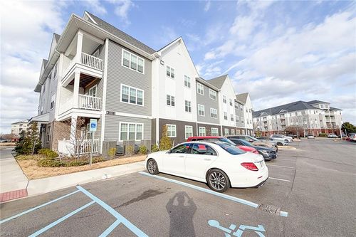 unit-301-1501 Waitsel Dr, Chesapeake, VA, 23320-3346 | Card Image