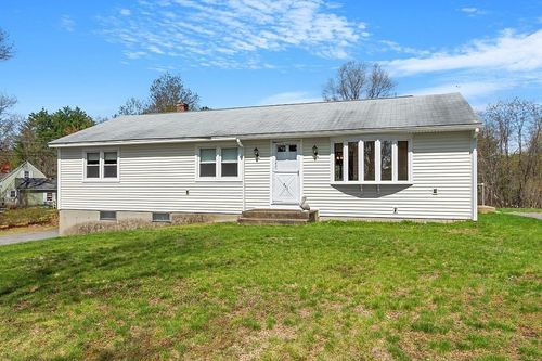 241 Princeton Rd, Sterling, MA, 01564 | Card Image
