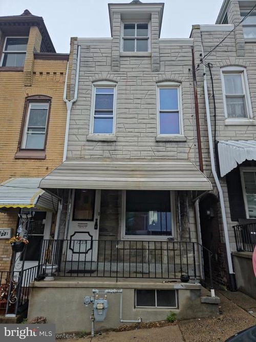 1223 Elm St, READING, PA, 19604-2927 | Card Image
