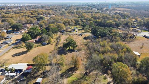 6255 Jade Ave, Port Arthur, TX, 77640-1220 | Card Image