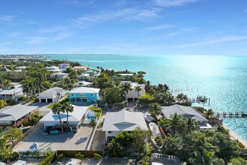 1297 73rd Street Ocean, Marathon, FL, 33050-3176 | Card Image