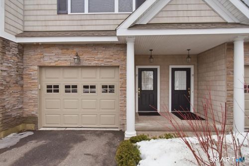 21-21 Crestview Ln, Danbury, CT, 06810-7162 | Card Image