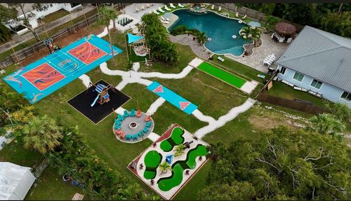 7701 40th Ter N, ST PETERSBURG, FL, 33709-4324 | Card Image