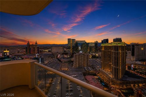 3205-145 E Harmon Ave, Las Vegas, NV, 89109-4504 | Card Image