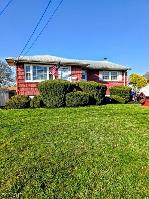 19 E 2nd St, Port Reading, NJ, 07064-1506 | Card Image