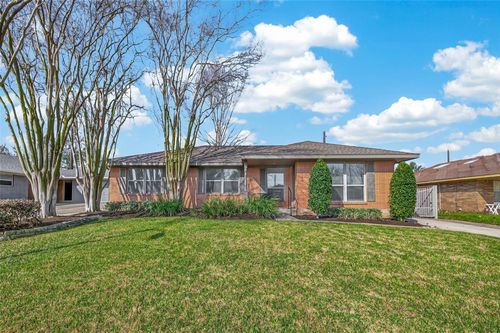 1835 Seaspray Ct, Houston, TX, 77008-1235 | Card Image