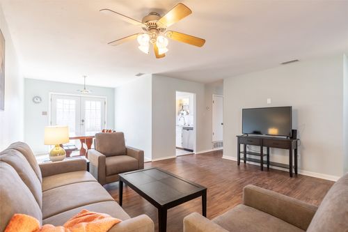 1689 Chachalaca Ln, Abilene, TX, 79605-5477 | Card Image