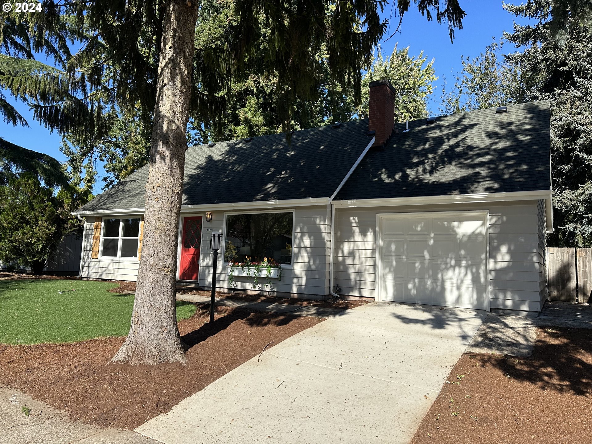 Seward Ave, Portland, OR 97217