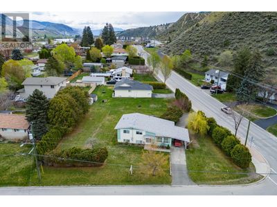 159 Tanager Dr, House other with 4 bedrooms, 1 bathrooms and null parking in Kamloops BC | Image 2