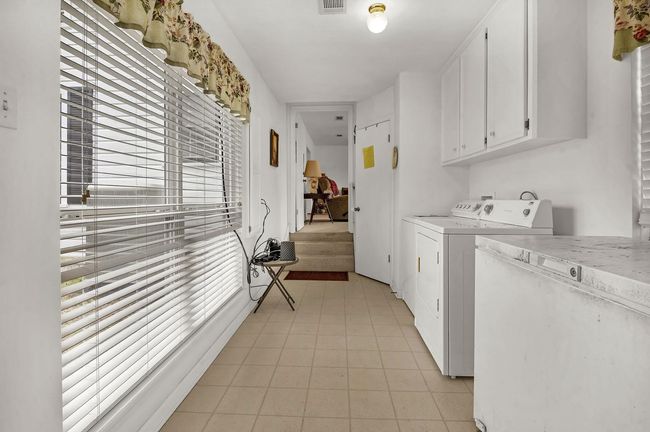 160 Morning Glory Dr, House other with 3 bedrooms, 2 bathrooms and null parking in Brookeland TX | Image 7