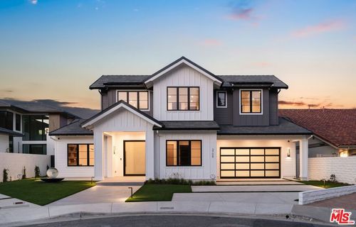 3708 Brigantine Cir, Westlake Village, CA, 91361-3816 | Card Image