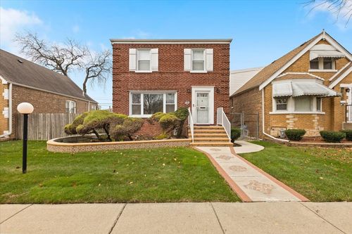 9818 S Calumet Avenue, Chicago, IL, 60628 | Card Image