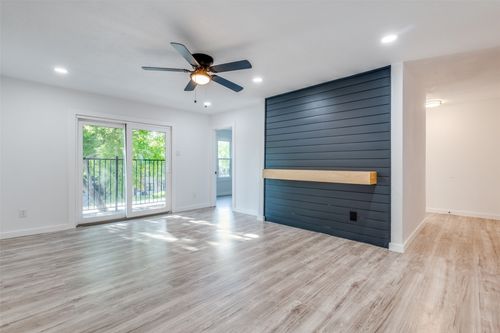 apt-3026-8109 Skillman St, Dallas, TX, 75231-2832 | Card Image