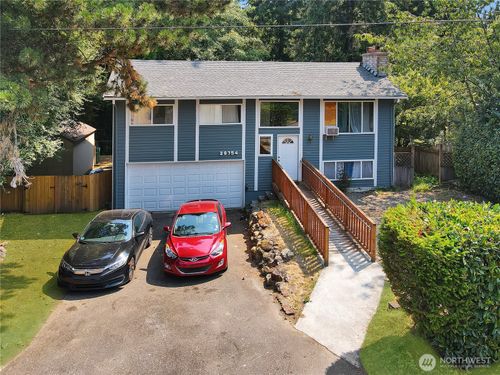 29754 4th Ave S, Federal Way, WA, 98003-3621 | Card Image