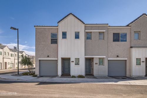 2241 W Griswold Rd, Phoenix, AZ, 85021-4529 | Card Image