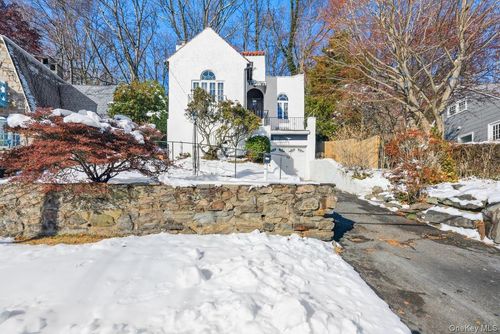 116 Homewood Ave, Yonkers, NY, 10701-5267 | Card Image