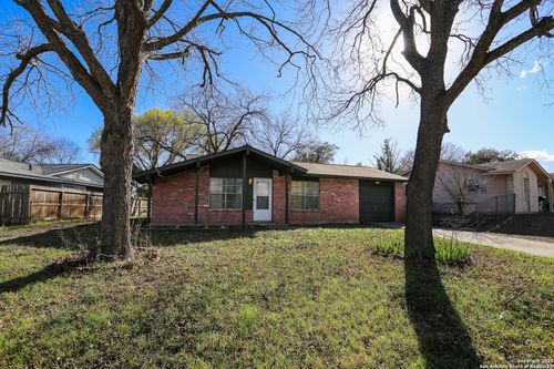 4814 Casa Oro St, San Antonio, TX, 78233-6425 | Card Image