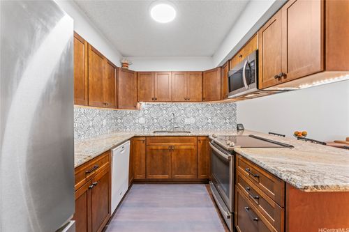 apt-325-3138 Waialae Ave, Honolulu, HI, 96816-1546 | Card Image