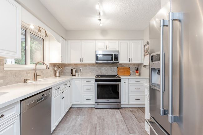 20125 44 Ave, House other with 4 bedrooms, 3 bathrooms and 3 parking in Langley BC | Image 12