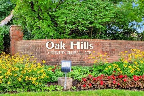 2b-7762 W Arquilla Dr, Palos Heights, IL, 60463-2648 | Card Image