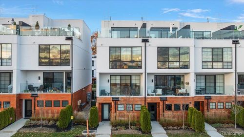 unit-41-533 E Harrison Ave, Royal Oak, MI, 48067-3798 | Card Image