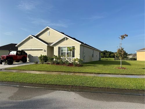 2735 Hanover St Sw, Vero Beach, FL, 32968-7878 | Card Image