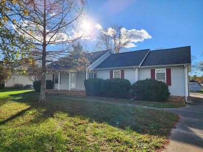 194 Mc Niel Dr, House other with 3 bedrooms, 2 bathrooms and 5 parking in Murfreesboro TN | Image 1