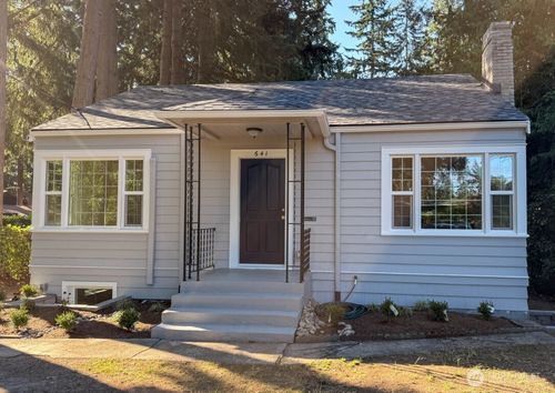 641 Nw 180th St, Shoreline, WA, 98177-3522 | Card Image
