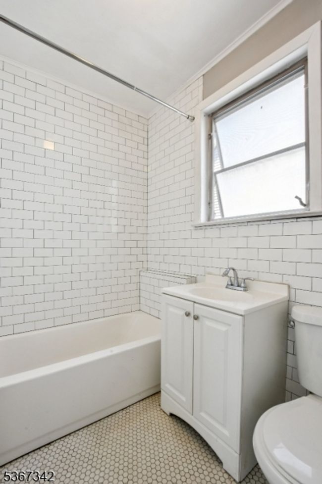 99 E Passaic Ave, Home with 4 bedrooms, 2 bathrooms and null parking in Bloomfield NJ | Image 19