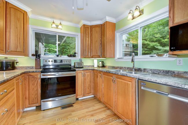 75 Maple Ridge Lane, House other with 6 bedrooms, 4 bathrooms and 8 parking in Wollaston ON | Image 4