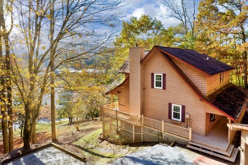 61 Deerwood Trail Rd, Blairsville, GA, 30512-2164 | Card Image