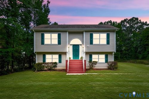 737 Glen Cove Dr, Ruther Glen, VA, 22546-1504 | Card Image