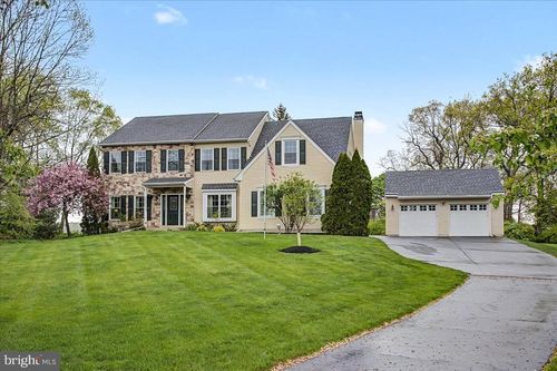 275 Alyssa Ln, Doylestown, PA, 18901-2388 | Card Image