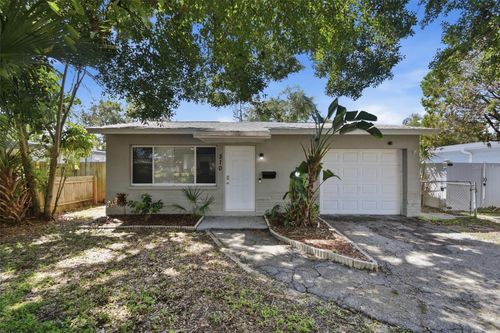 310 93rd Avenue N, St Petersburg, FL, 33702 | Card Image