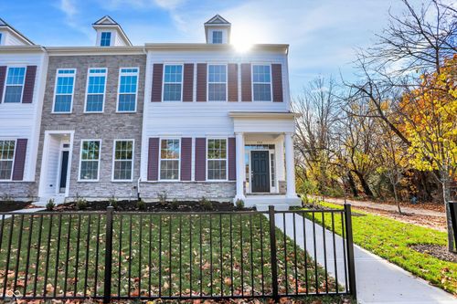 502 Gilder Dr, Carmel, IN, 46032-2470 | Card Image