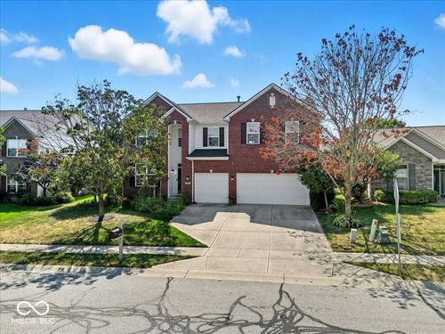 5983 Bladen Dr, Noblesville, IN, 46062-7017 | Card Image