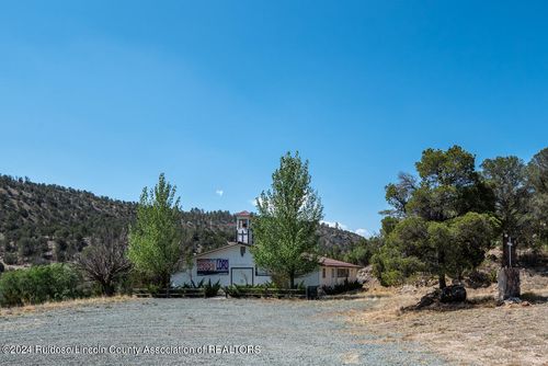 553 State Highway 48, Capitan, NM, 88316-5109 | Card Image