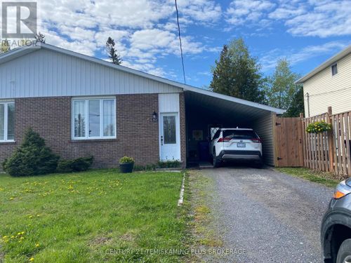 562 Bolger Ave, New Liskeard, ON, P0J1P0 | Card Image