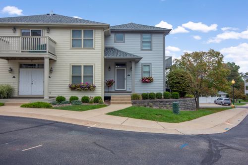 16-201 Garden Ter, Douglas, MI, 49406-5233 | Card Image