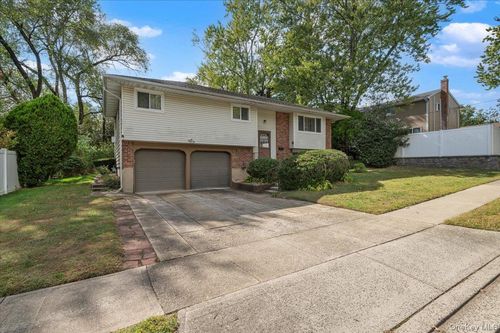 330 Key Pl, Jericho, NY, 11753-1628 | Card Image