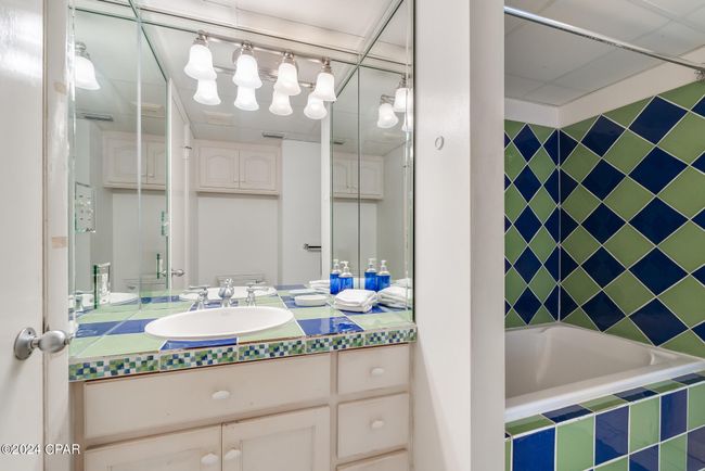 UNIT-1109W - 9850 S Thomas Dr, Condo with 1 bedrooms, 1 bathrooms and null parking in Panama City Beach FL | Image 18