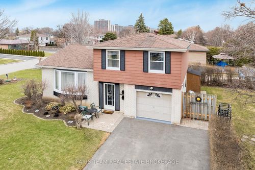 28 Bromley Cres, Brampton, ON, L6T1Z1 | Card Image