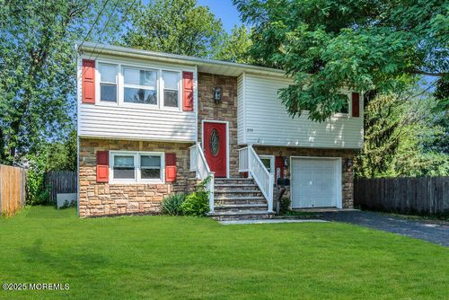 230 Main St, Port Monmouth, NJ, 07758-1262 | Card Image