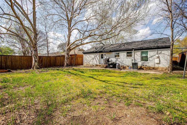 3212 San Marcus Ave, House other with 4 bedrooms, 2 bathrooms and null parking in Dallas TX | Image 22