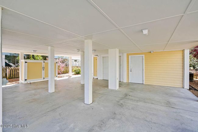 110 Island Palms Dr, House other with 3 bedrooms, 2 bathrooms and 1 parking in Carolina Beach NC | Image 24