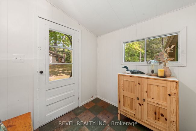 20 Benson Blvd, House other with 3 bedrooms, 2 bathrooms and 10 parking in Coboconk ON | Image 8