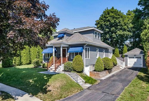 45 Willard Ave, Portsmouth, NH, 03801-5042 | Card Image