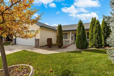 3591 N Bottle Brush Ave, House other with 3 bedrooms, 2 bathrooms and 2 parking in Boise ID | Image 2