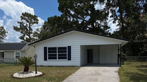 32 Spring Loop Cir, Ocala, FL, 34472-2901 | Card Image